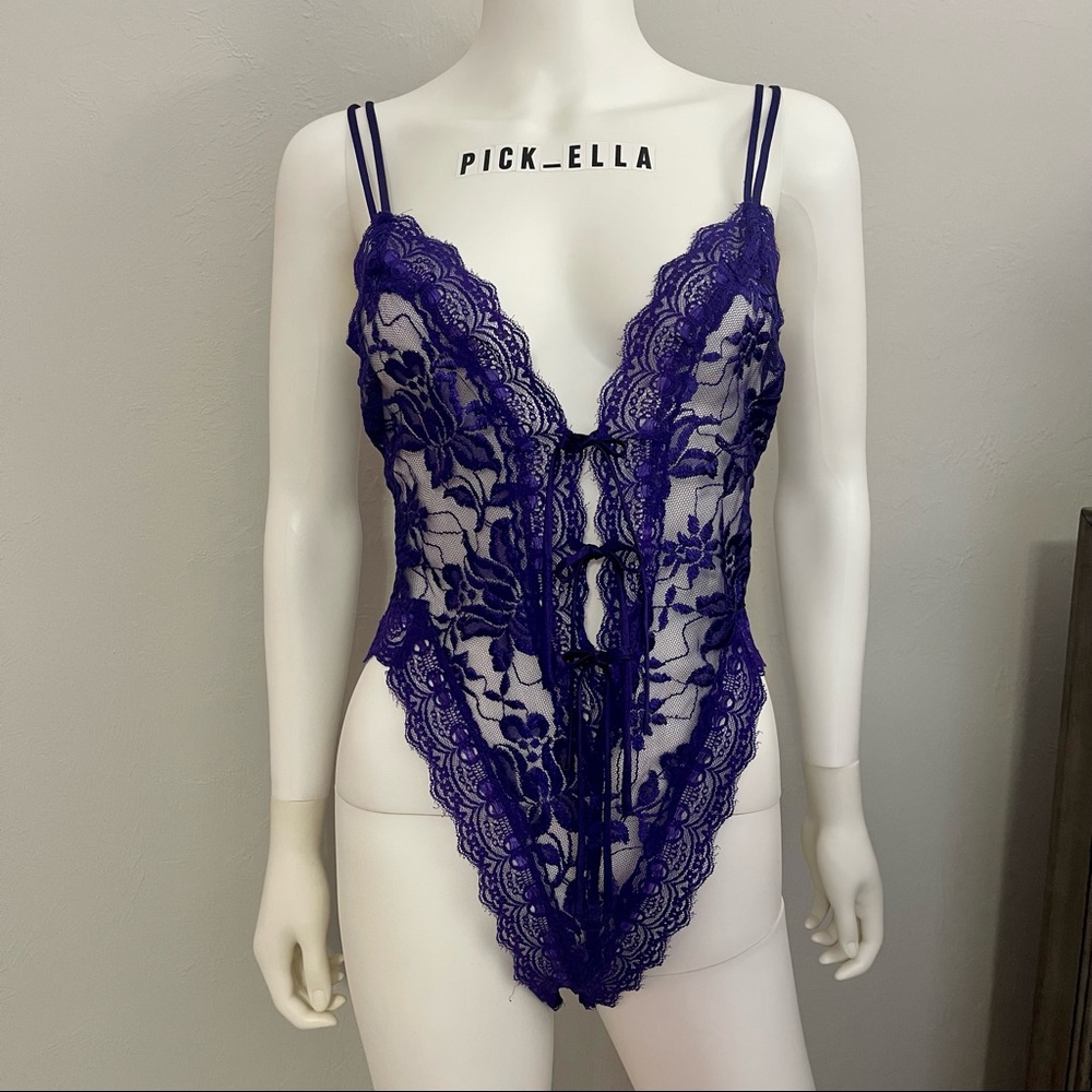 M Vs victoria’s Secret Vintage 80’s Gold Label Purple Floral lace Lingerie Teddy